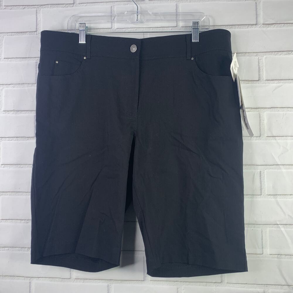 NWT 89th + Madison black Bermuda shorts comfort waist women's size 16